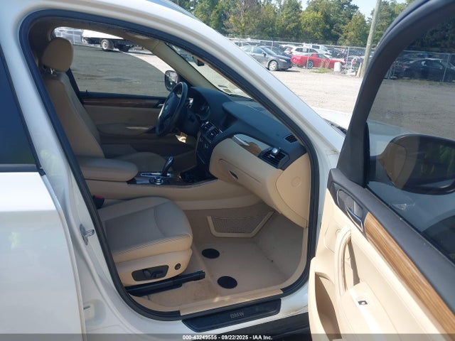 BMW X3 2014 5UXWX9C58E0D42399 Image 5