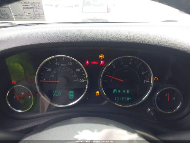 1C4BJWDG0FL585492 Jeep 2015
