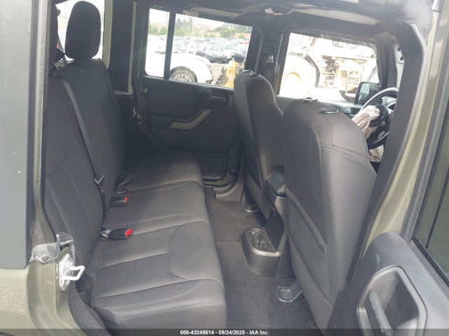 1C4BJWDG0FL585492 Jeep 2015