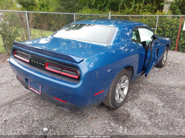 2021 DODGE CHALLENGER 2C3CDZAG2MH520899 Photo 3