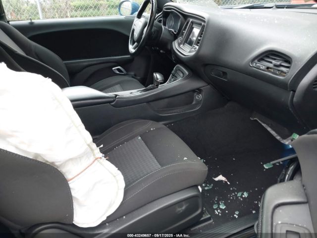 2021 DODGE CHALLENGER 2C3CDZAG2MH520899 Photo 4