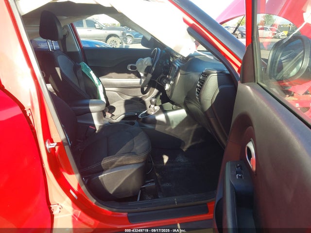 KIA g 2018 KNDJP3A5XJ7559785 Image 5