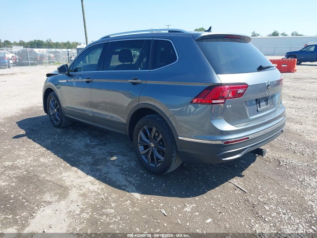 3VV2B7AX4NM031748 Volkswagen Tiguan