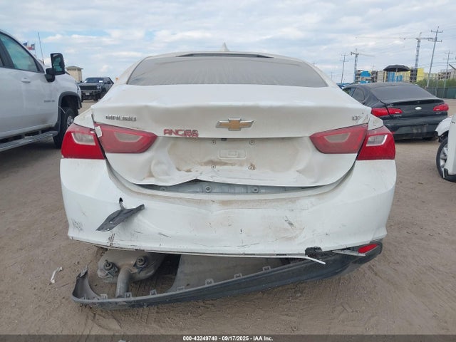 1G1ZD5ST7PF176835 Chevrolet lfv