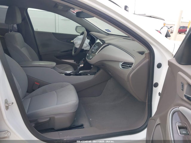 1G1ZD5ST7PF176835 Chevrolet lfv
