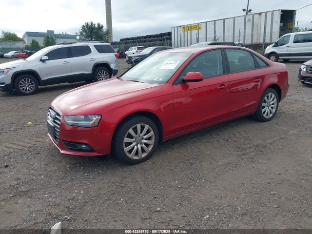 2013 AUDI A4 WAUBFAFL2DN021243 Photo 1