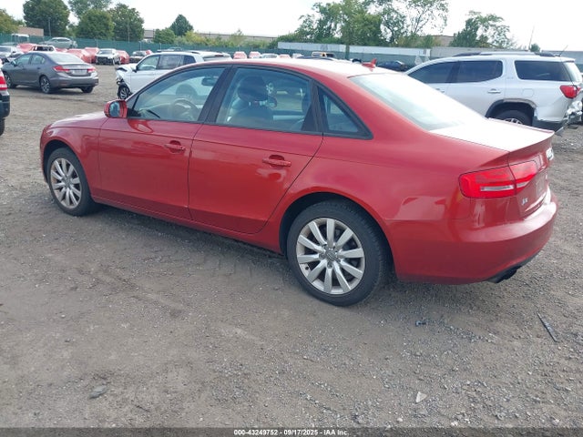 2013 AUDI A4 WAUBFAFL2DN021243 Photo 2