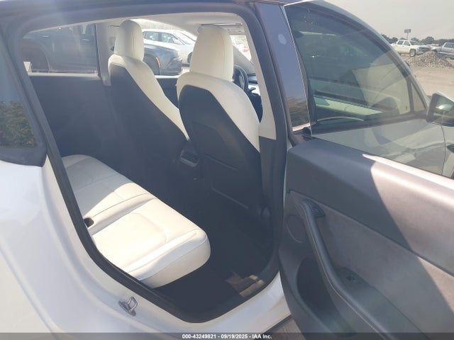 2023 TESLA MODEL Y 7SAYGDEF1PF864976 Photo 7