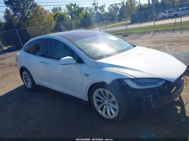 2016 TESLA MODEL X 5YJXCAE28GF013418