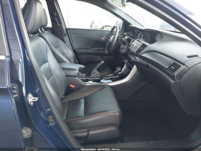 1HGCR2F17HA288248 Honda k24w1