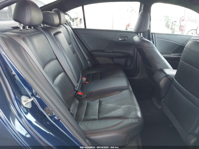1HGCR2F17HA288248 Honda k24w1