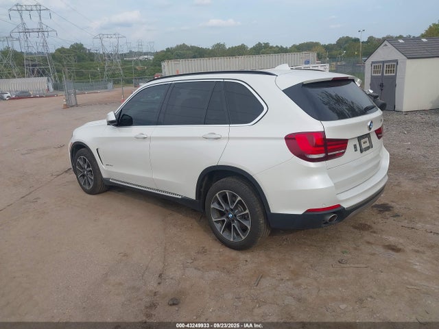 BMW X5 2015 5UXKS4C53F0J99604 Image 3