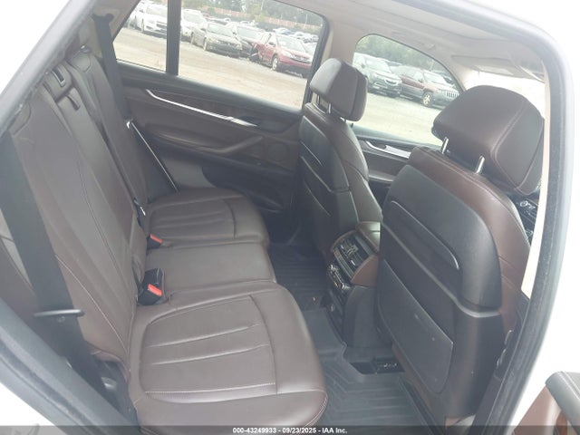 BMW X5 2015 5UXKS4C53F0J99604 Image 8