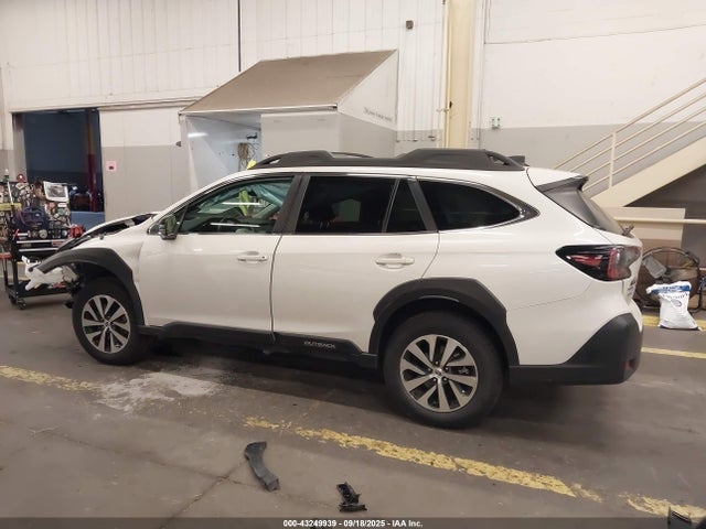 Auction sale of the 2024 Subaru Outback Premium, vin: 4S4BTAFC6R3213422, lot number: 43249939