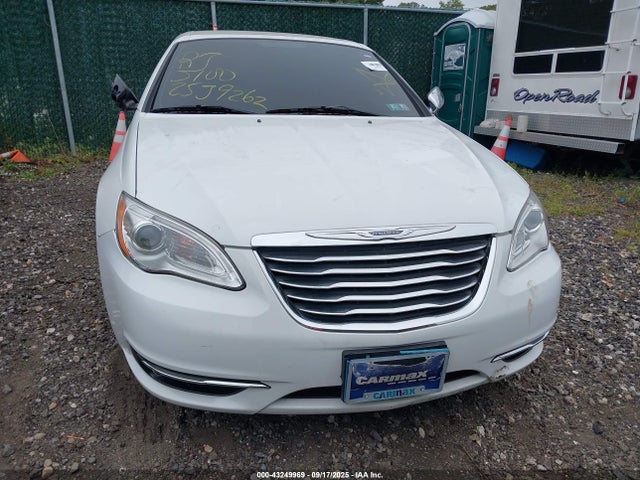 Продаж на аукціоні авто 2011 Chrysler 200 Limited, vin: 1C3BC7EG6BN560615, номер лоту: 43249969