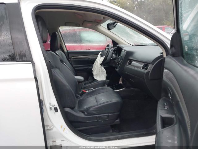 2019 MITSUBISHI OUTLANDER JA4AZ3A30KZ027048 Photo 4