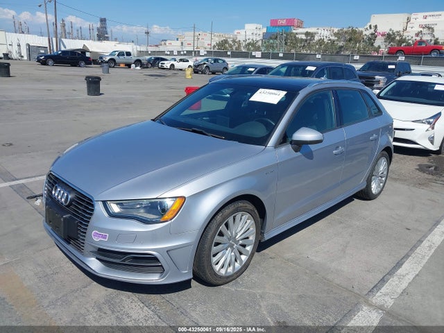 2016 AUDI A3 E-TRON WAUUPBFF6GA058717 Photo 1