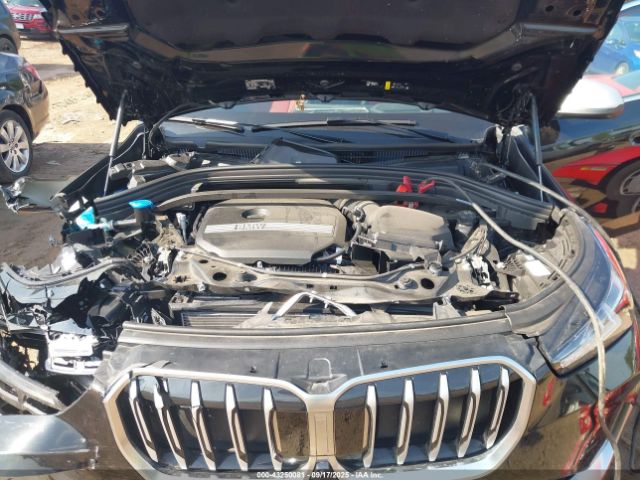 2024 BMW X1 WBX73EF03R5Y49598 Photo 9