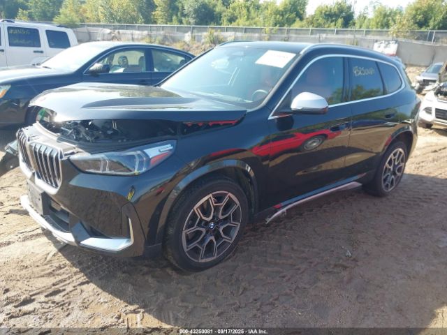 2024 BMW X1 WBX73EF03R5Y49598 Photo 1