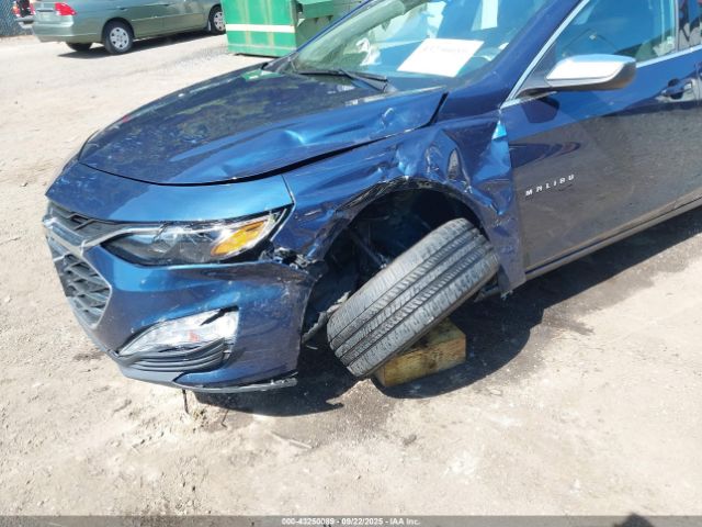 2022 CHEVROLET MALIBU 1G1ZD5ST9NF121719 Photo 5
