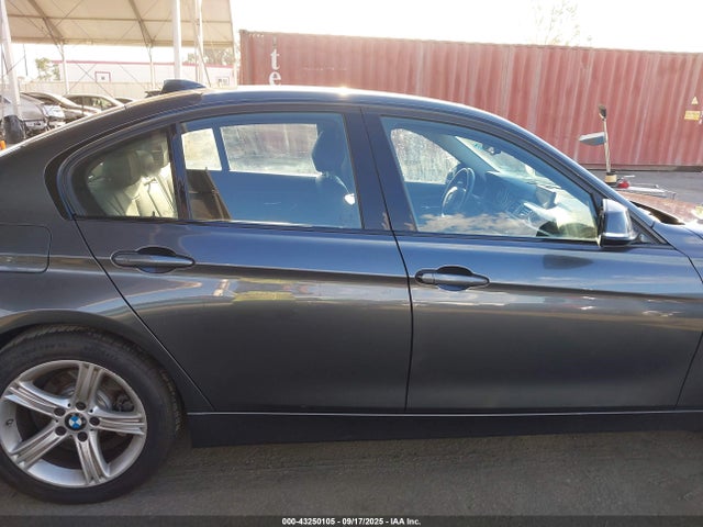 BMW 328I 2015 WBA3C1C50FP851715 Image 13
