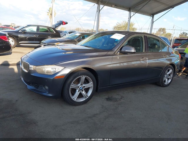 BMW 328I 2015 WBA3C1C50FP851715 Image 2