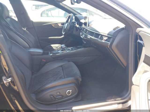 2019 AUDI S5 WAUB4CF56KA090671 Photo 4