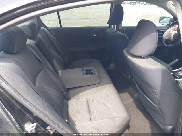 1HGCR2F32HA205097 Honda k24w1