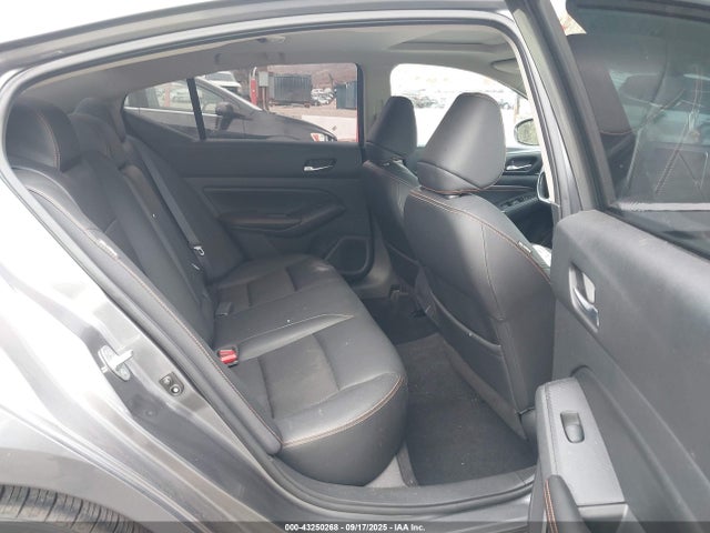 1N4BL4CVXKC176558 Nissan 2019