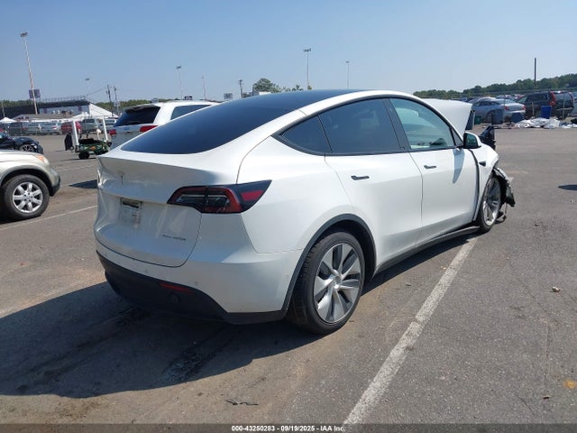 2022 TESLA MODEL Y 7SAYGDEE6NF419749 Photo 3