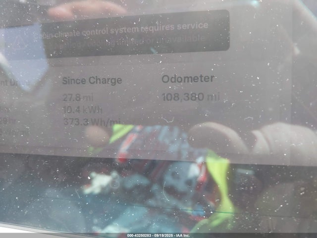 2022 TESLA MODEL Y 7SAYGDEE6NF419749 Photo 6