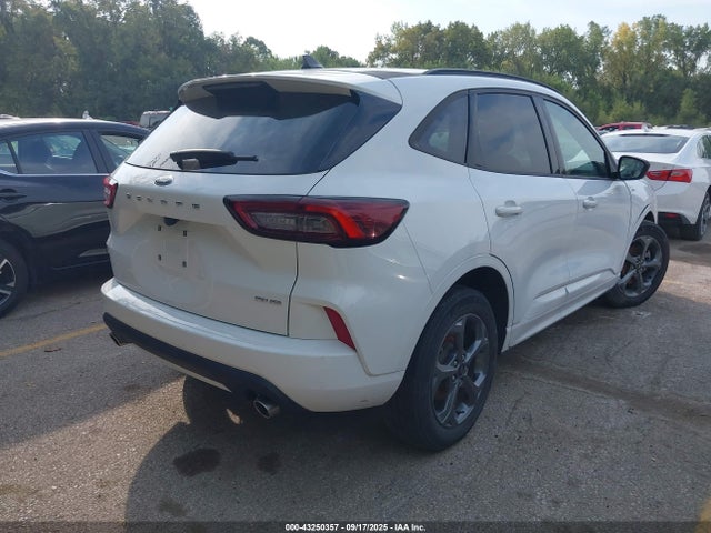 2023 FORD ESCAPE 1FMCU9MN6PUA58916 Photo 3