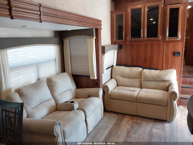 1UJCJ0BSXG1WG0121 Jayco Jayco