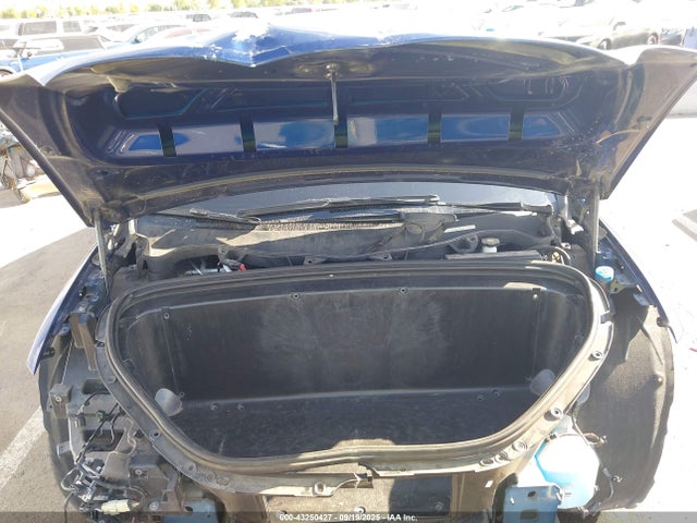 2017 TESLA MODEL X 5YJXCBE27HF043615 Photo 9