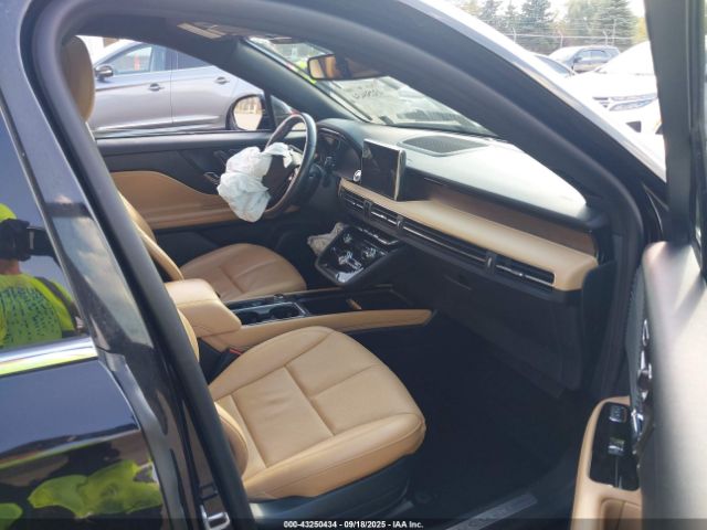 2022 LINCOLN CORSAIR 5LMCJ2C90NUL16412 Photo 4