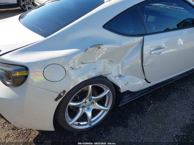 JF1ZNAA10G8704108 Scion fa20