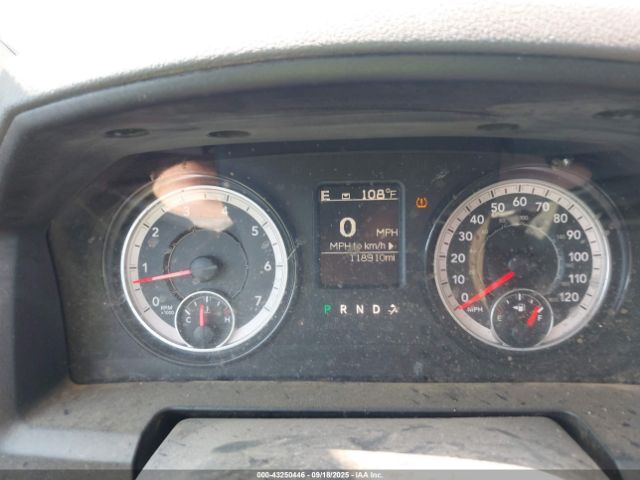 2019 RAM 1500 CLASSIC 1C6RR7FG9KS623965 Photo 6