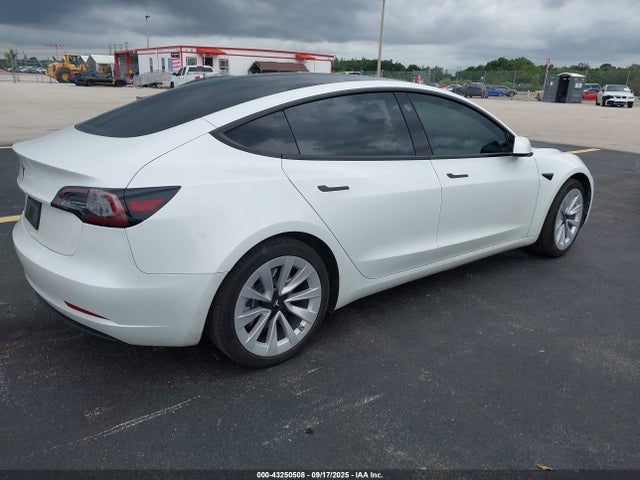 2023 TESLA MODEL 3 5YJ3E1EA3PF552450 Photo 3