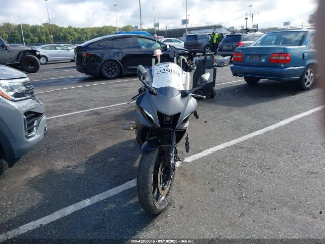 2024 YAMAHA YZFR7 JYARM38E6RA010578 Photo 4
