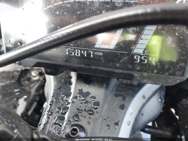 2024 YAMAHA YZFR7 JYARM38E6RA010578 Photo 6