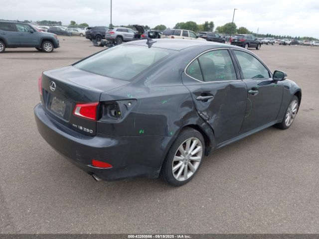 2009 LEXUS IS 250 JTHCK262595033649 Photo 3