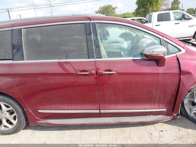 Chrysler Pacifica Limited 2017 2C4RC1GG9HR745645 Image 14