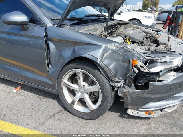 WAUA7GFF4G1060157 Audi 2016