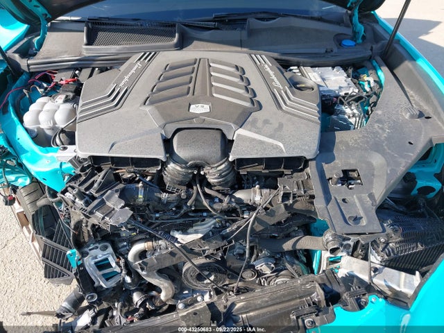 2024 LAMBORGHINI URUS ZPBUC3ZL8RLA35753 Photo 9