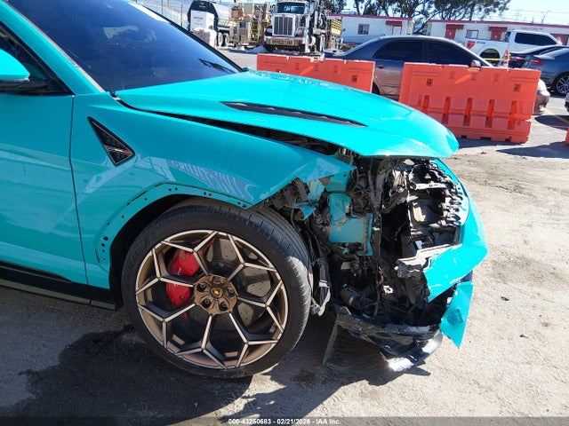 2024 LAMBORGHINI URUS ZPBUC3ZL8RLA35753 Photo 5