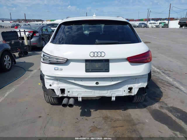 WA1BCCFS2HR015921 Audi Q3