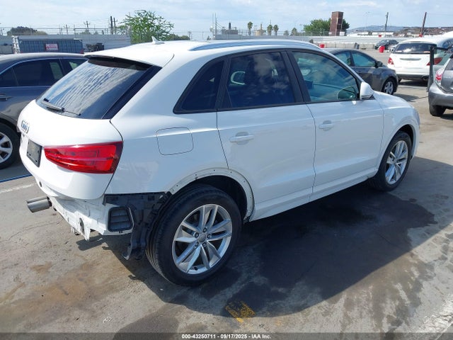 2017 AUDI Q3 WA1BCCFS2HR015921 Photo 3