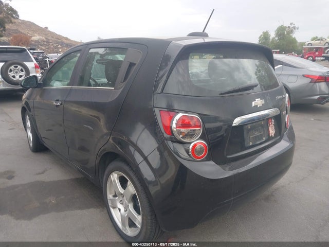 1G1JE6SB3F4124247 Chevrolet LUV