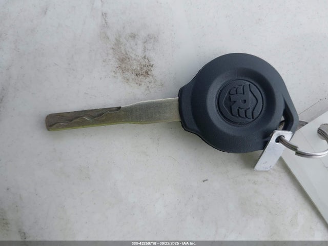 2022 ROYAL ENFIELD MOTORS INT 650 ME3FPN47XNK704124 Photo 10