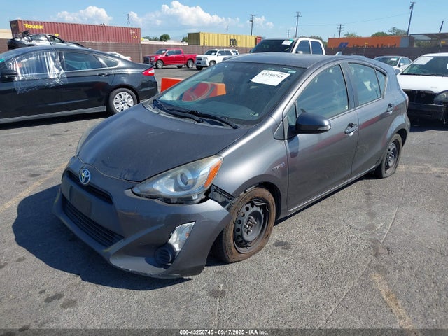 JTDKDTB38F1111002 Toyota 1nz-fxe+1lm